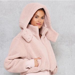 Alo Foxy Sherpa Jacket